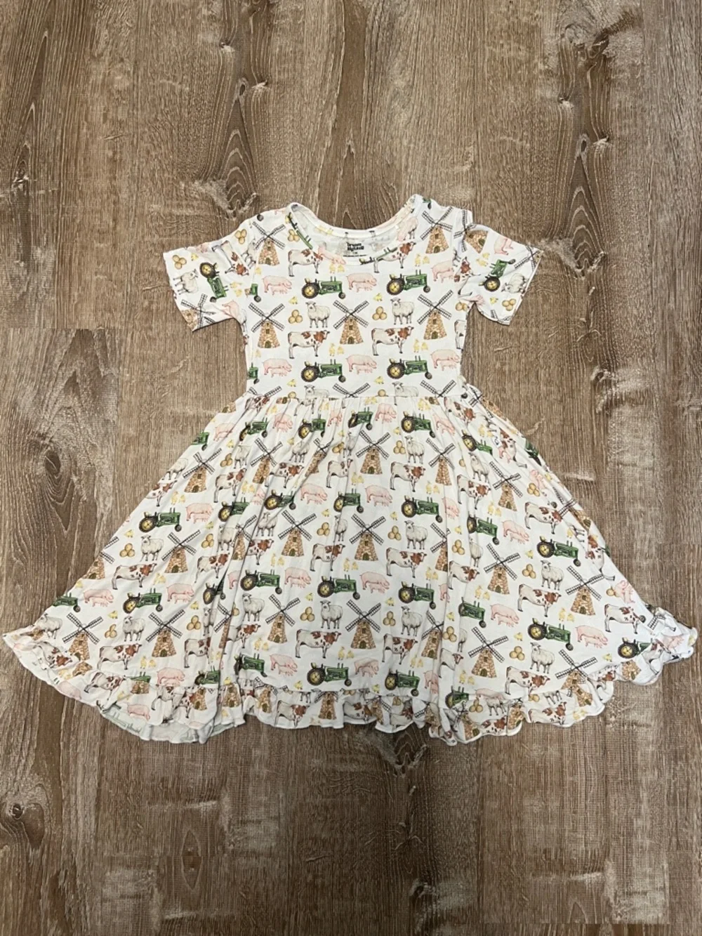 Dream Big Little Co Farm Lovin’ Bamboo Ruffle Dress size 7/8